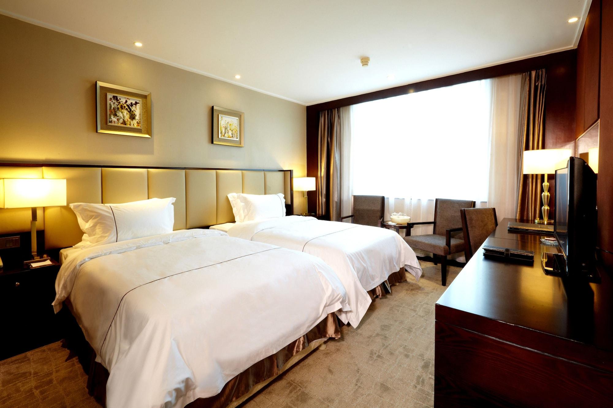 Mandarin Hotel Guangzhou Exterior foto